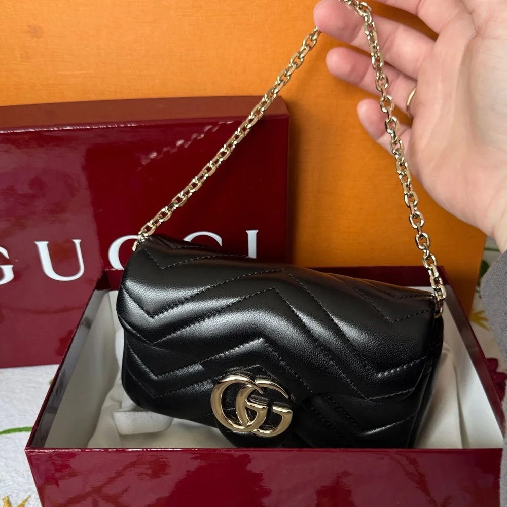 Gucci Black Quilted GG Marmont Mini Shoulder Bag - Picture 3 of 4